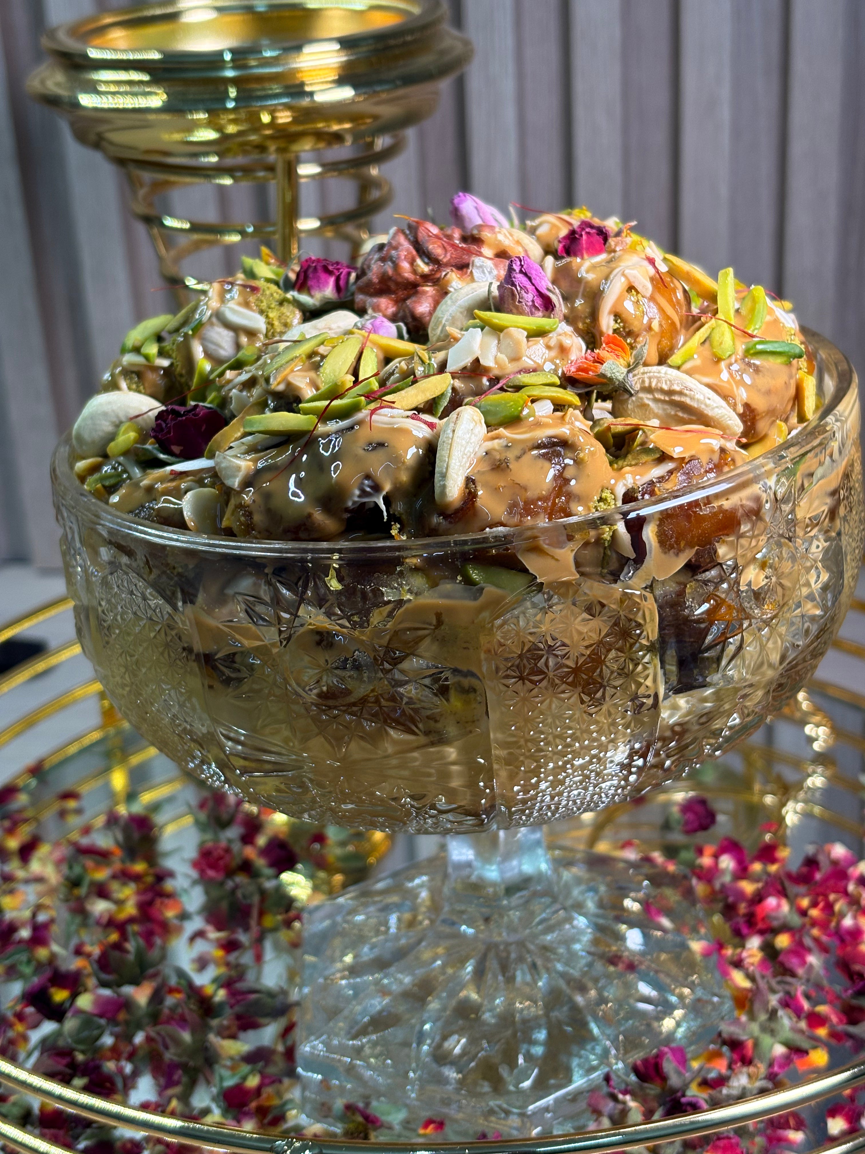 تمرية الزعفران صحون زجاج